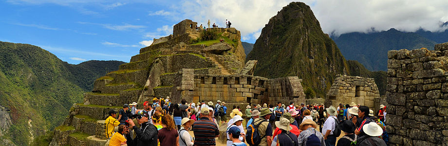 Touristenmassen in Machu Picchu