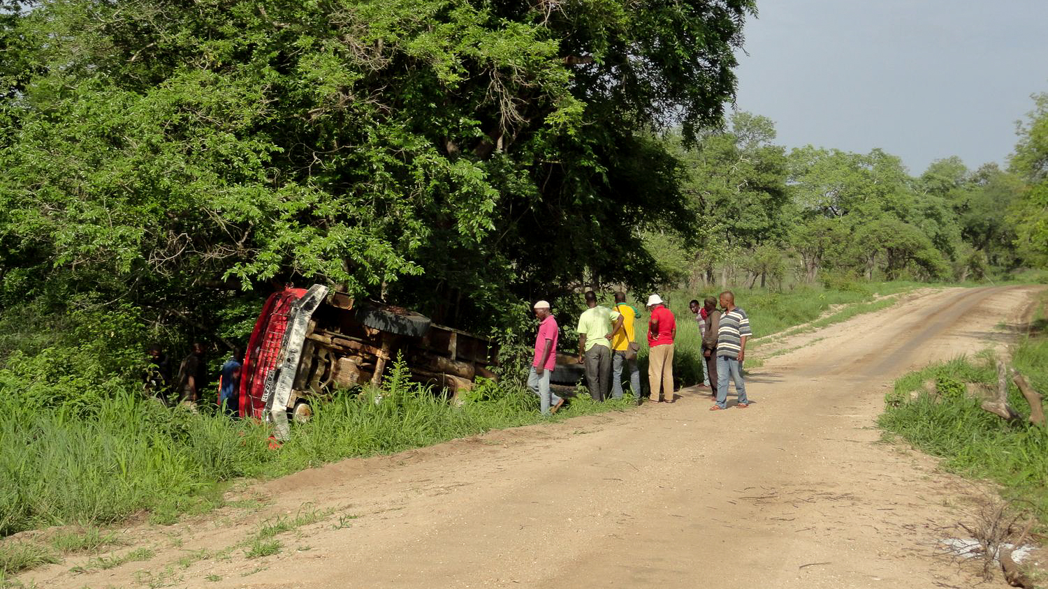 Unfall auf Mosambiks Straßen