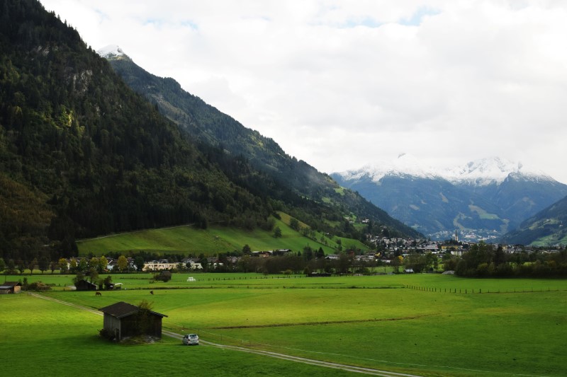 zugfahrt-alpen