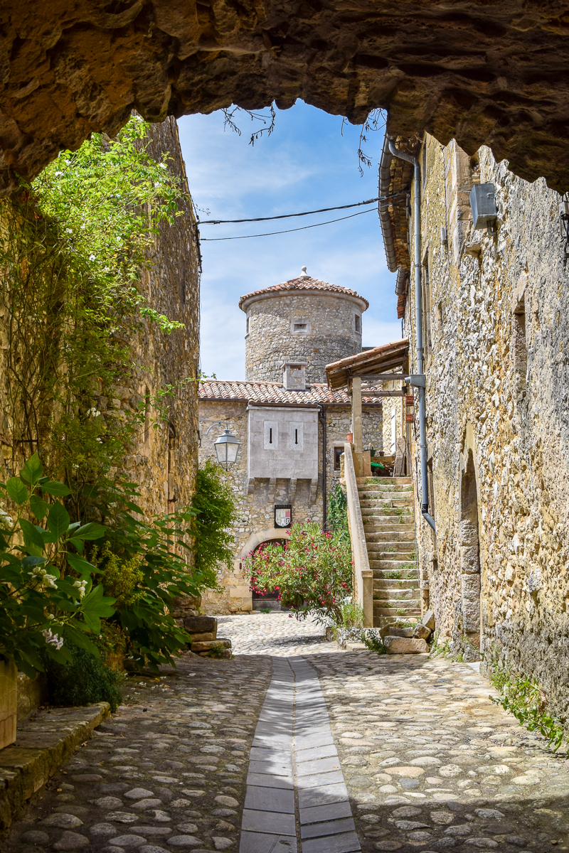 auvergne-rhone-alpes-100