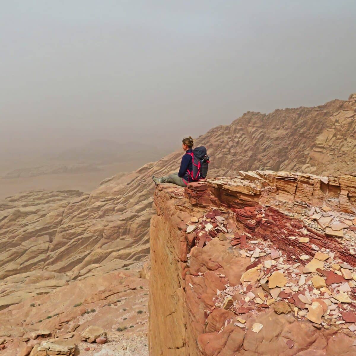 Auf zwei Rädern, zwei und vier Beinen durch Jordanien